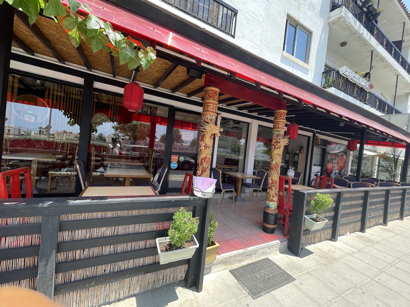 The Flying Dragon Asian Kitchen restaurant exterior, Kato Paphos
